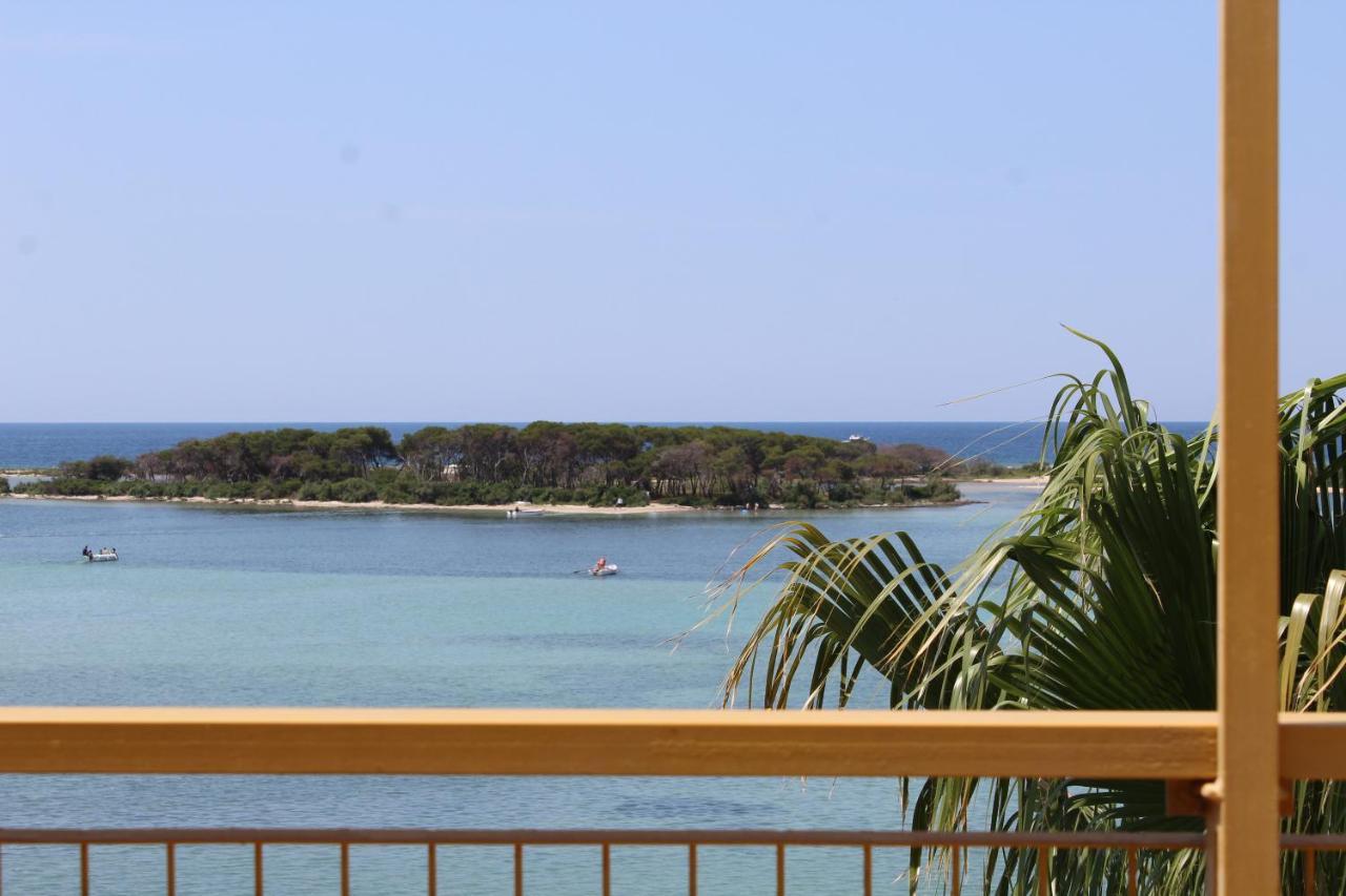 Appartamento Vista Mare ポルト・チェザーレオ エクステリア 写真