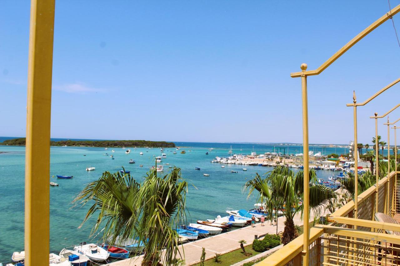 Appartamento Vista Mare ポルト・チェザーレオ エクステリア 写真